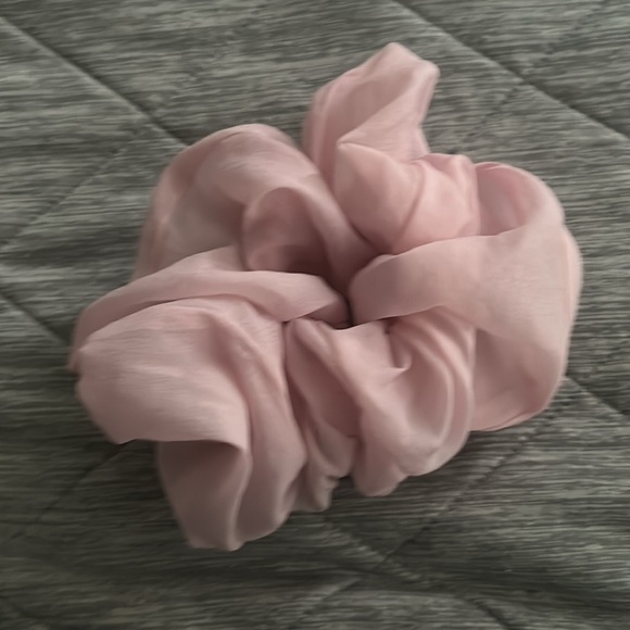 KITSCH bubble gum pink tulle headband - Picture 4 of 4